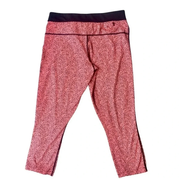 Nike Dri-Fit Printed Relay Crop Leggings - Picture 7 of 7